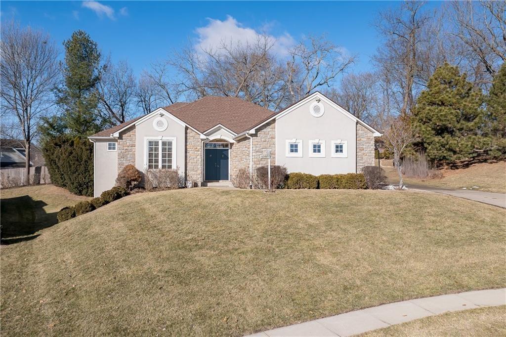4109 Hidden Valley DriveSt Joseph,&nbsp;MO&nbsp;64506
