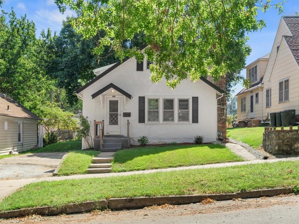 3014 Penn StreetSt Joseph, MO 64507
