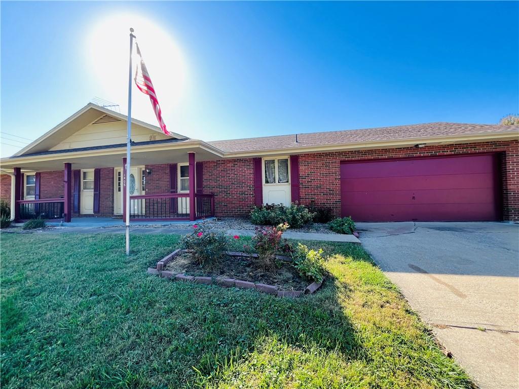 1406 Tamara DriveSt Joseph, MO 64506