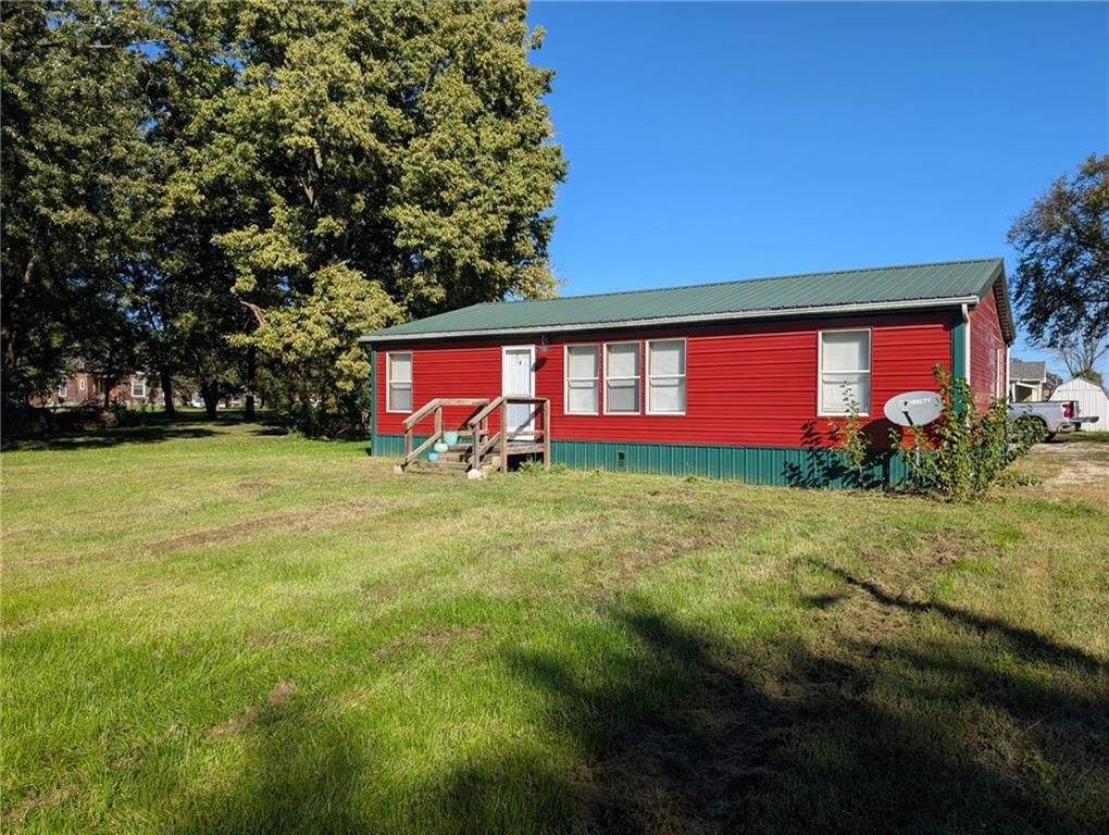 332 1st StreetGilman City,&nbsp;MO&nbsp;64642