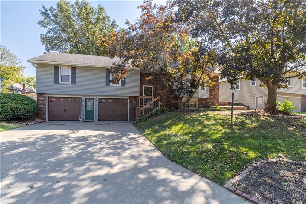 4922 Woodfield DriveSt Joseph, MO 64506