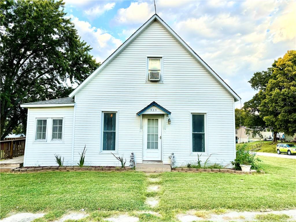 523 3rd StreetBarnard, MO 64423