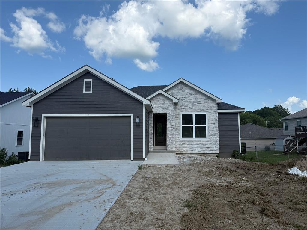 207 S Catlapa StreetSavannah, MO 64485