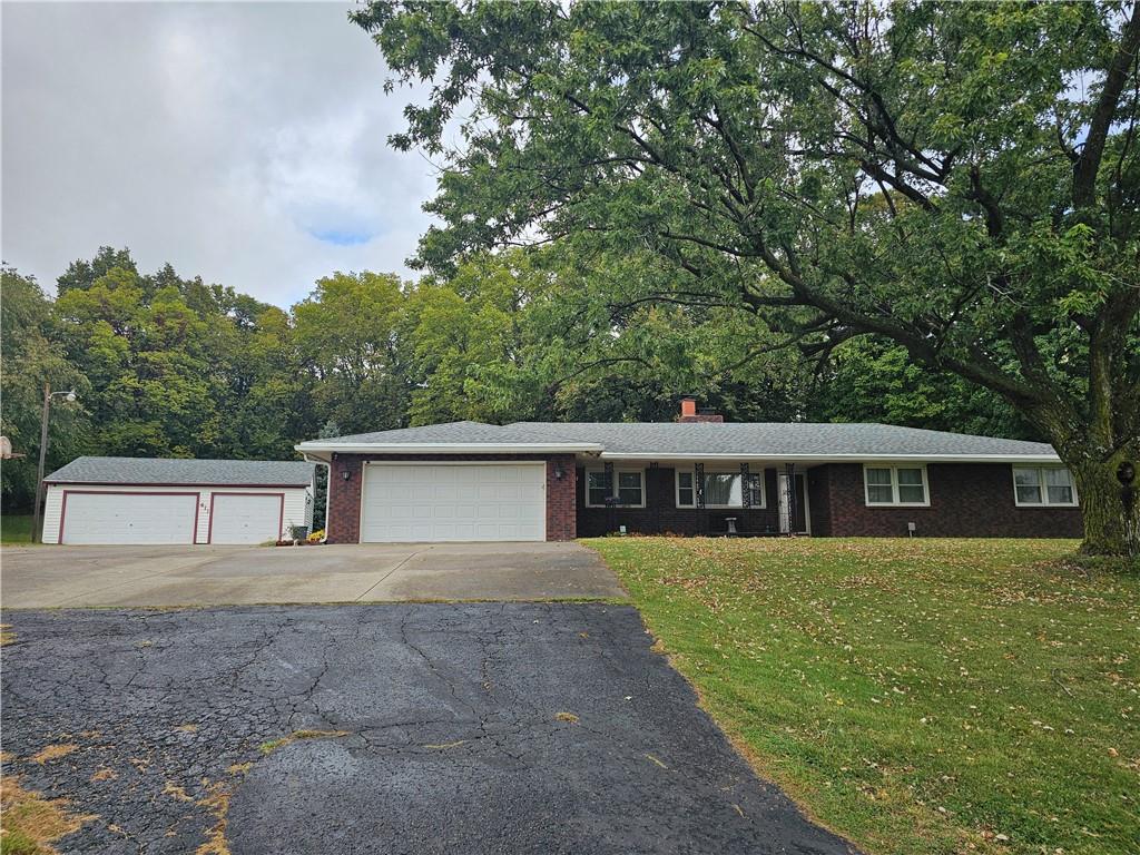 411 Cook Rd RoadSt Joseph, MO 64505