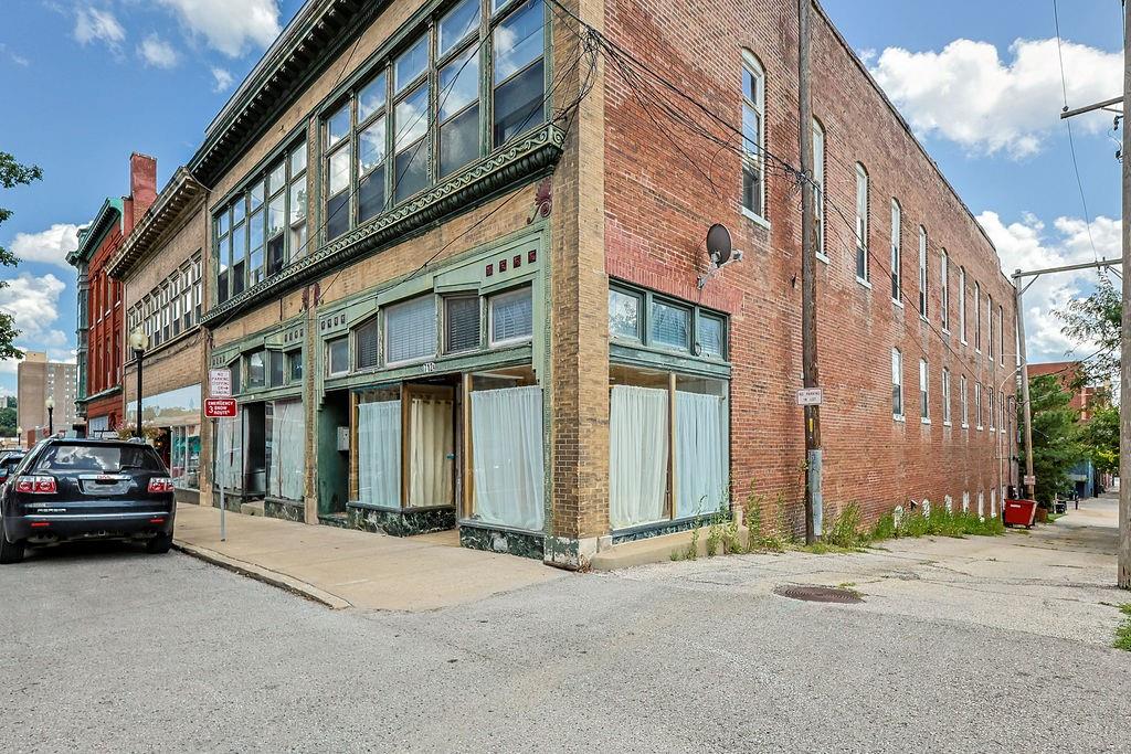 712 Francis StreetSt Joseph, MO 64501