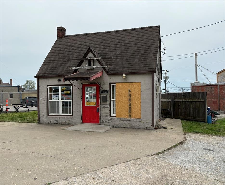 802 S 10th StreetSt Joseph, MO 64501