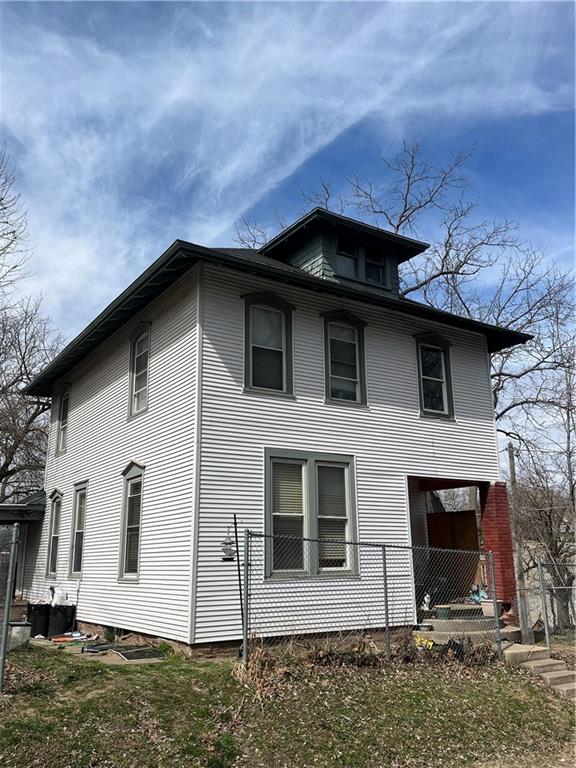 430 N 16th StreetSt Joseph, MO 64501
