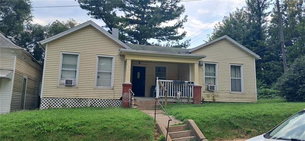 912 Ridenbaugh StreetSt Joseph,&nbsp;MO&nbsp;64501