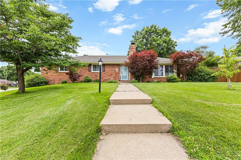 5 S Carriage DriveSt Joseph,&nbsp;MO&nbsp;64506