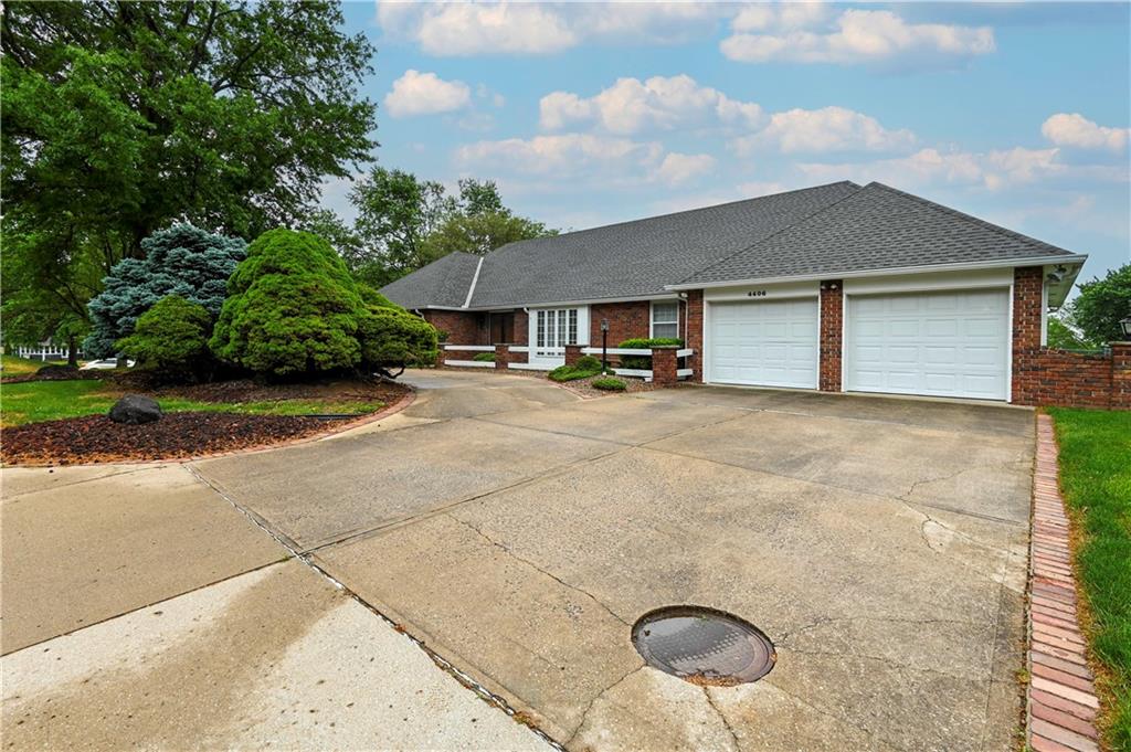 4406 South Stonecrest CircleSt Joseph, MO 64506