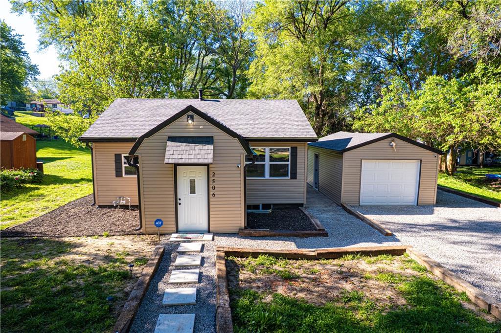 2506 Oak StreetSt Joseph,&nbsp;MO&nbsp;64503