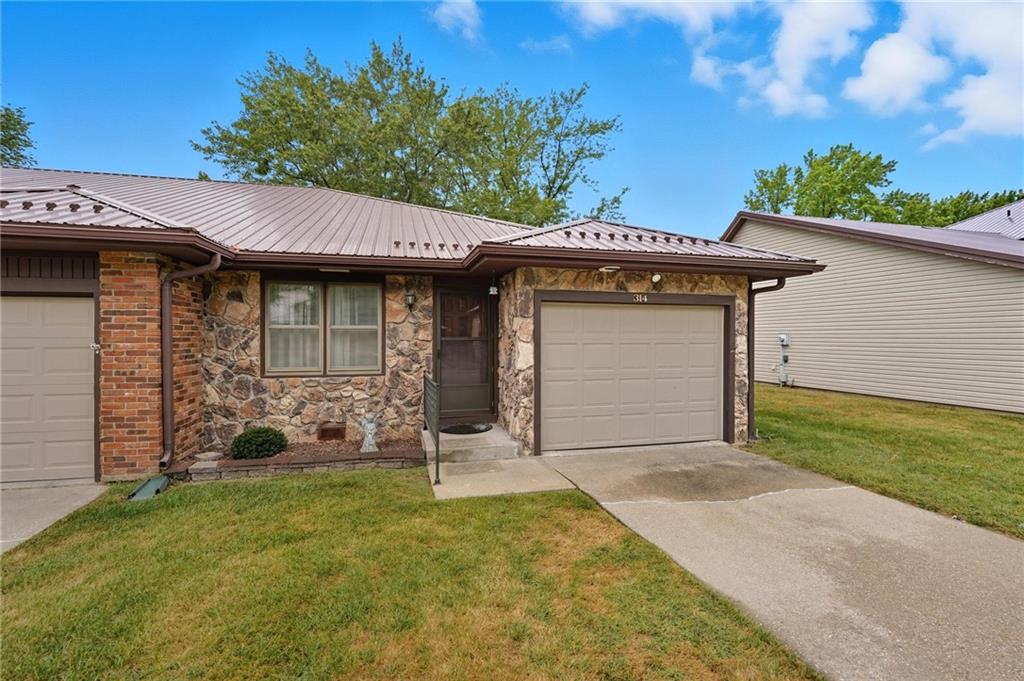 314 N Ryans WaySt Joseph, MO 64506
