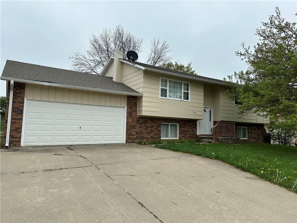 1602 W Main TerraceSavannah, MO 64485