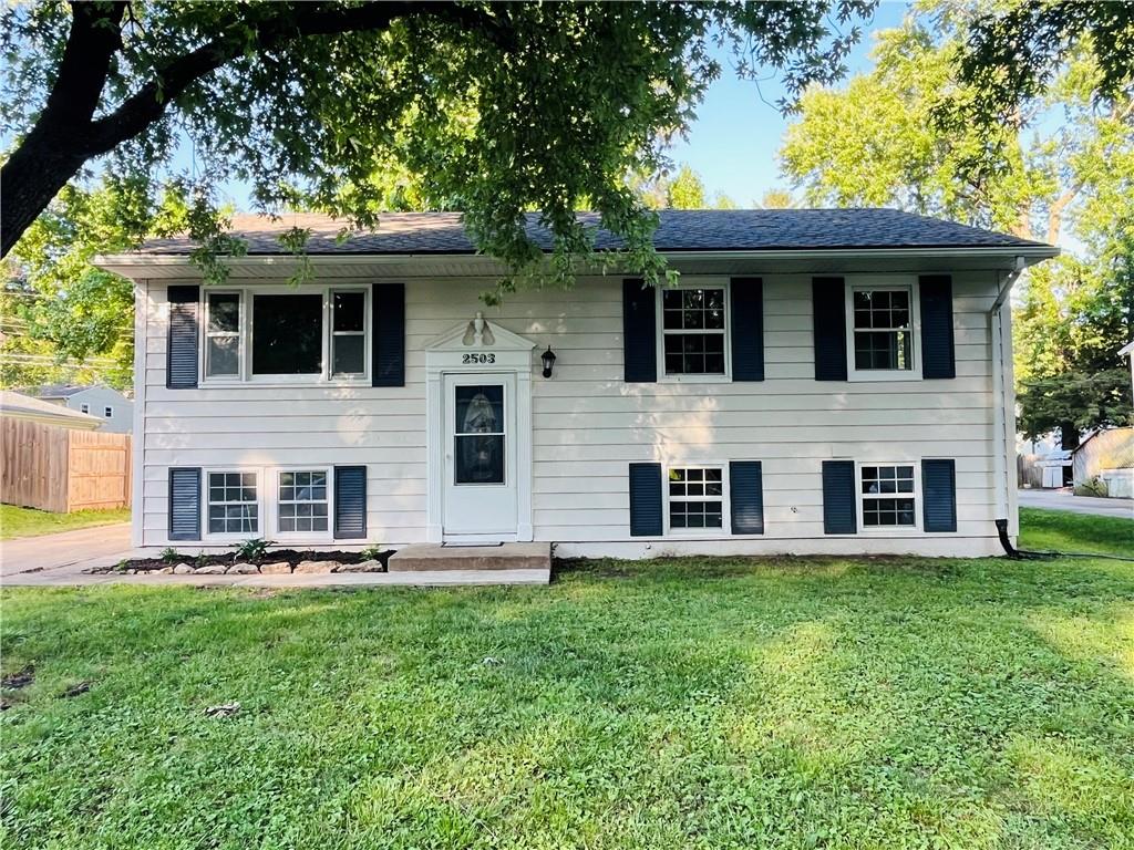 2503 Meadow TrailSt Joseph, MO 64503