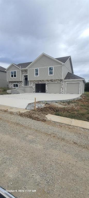 103 Johnson CircleDearborn, MO 64439