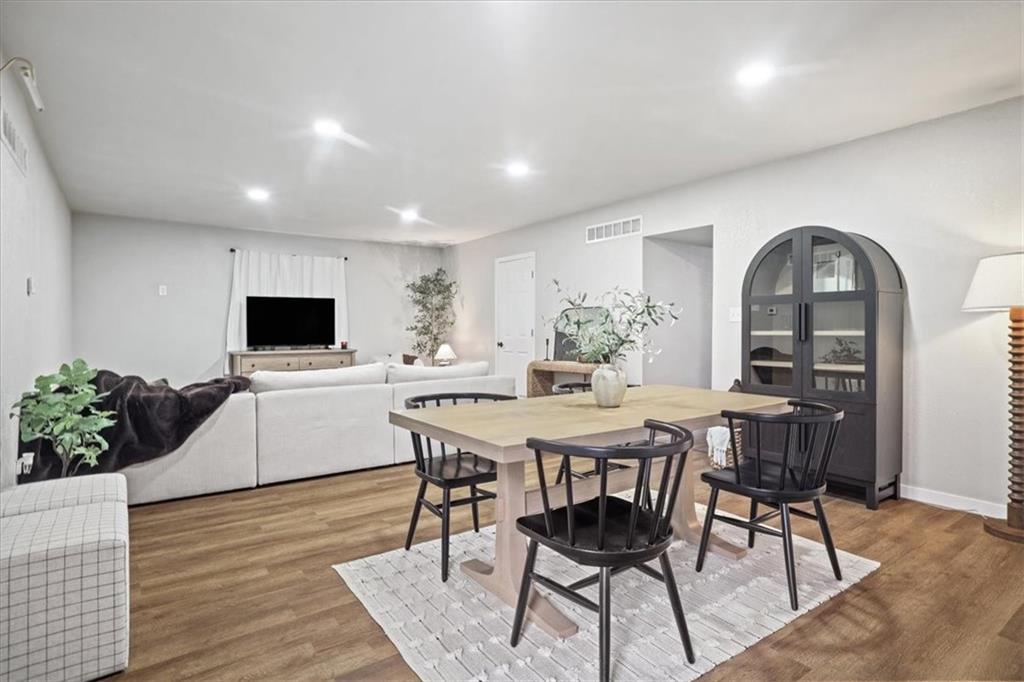 102 Main StreetDe Kalb,&nbsp;MO&nbsp;64440