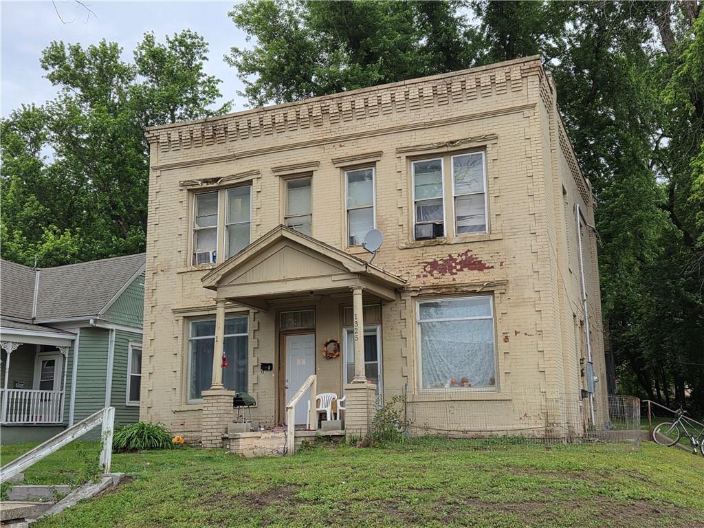 1325 Mitchell AvenueSt Joseph,&nbsp;MO&nbsp;64503