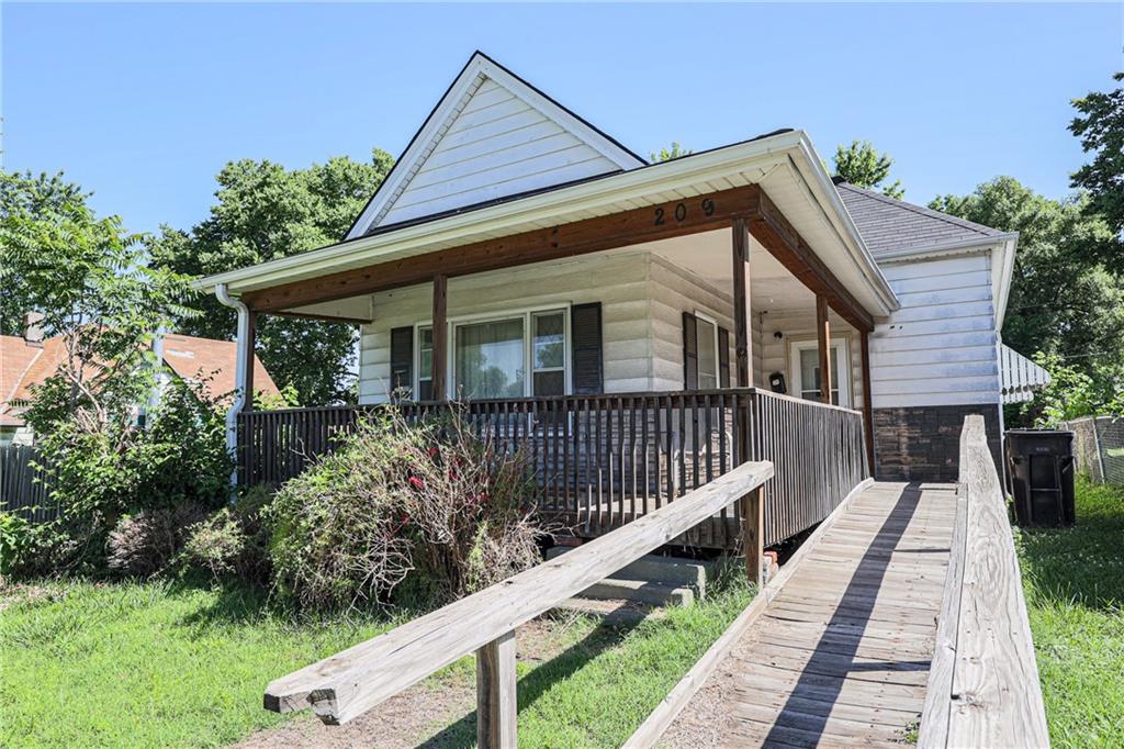 209 W Nebraska AvenueSt Joseph,&nbsp;MO&nbsp;64504