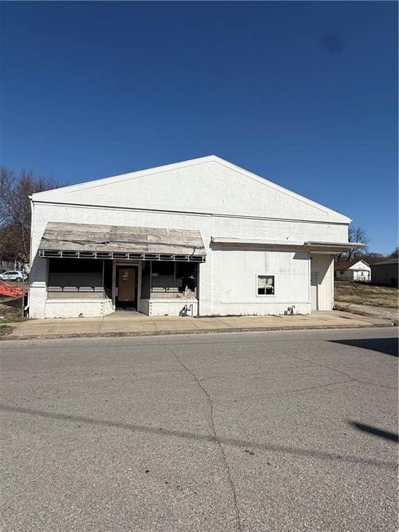 1711-1725 Commercial StreetSt Joseph,&nbsp;MO&nbsp;64503