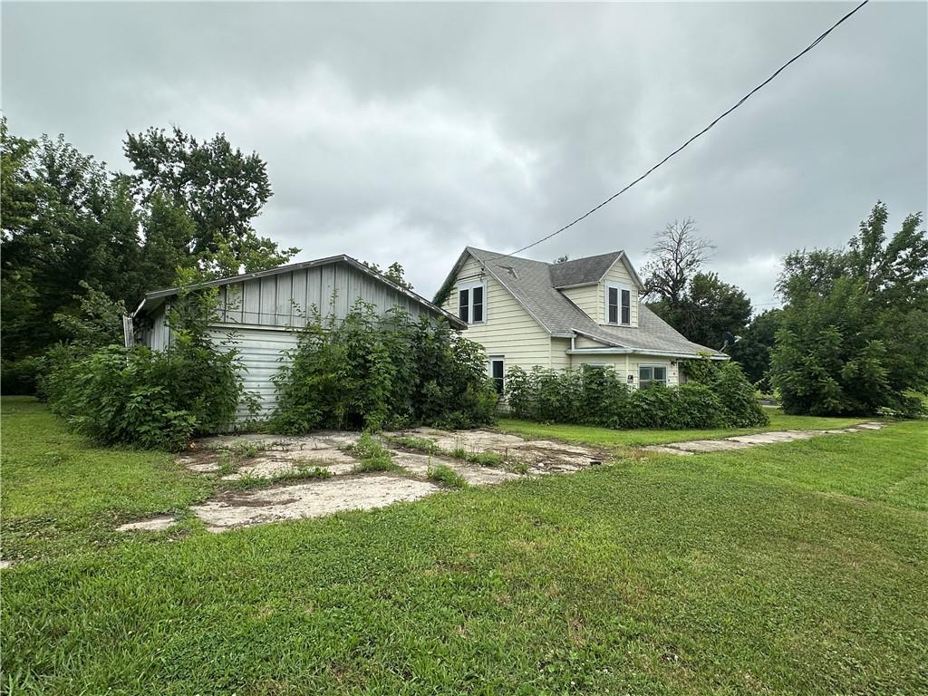 901 2nd StreetRidgeway, MO 64481