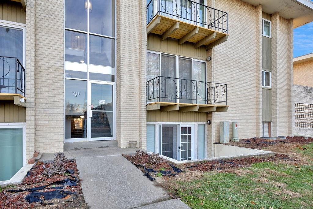 2811 Pembroke LaneSt Joseph, MO 64506