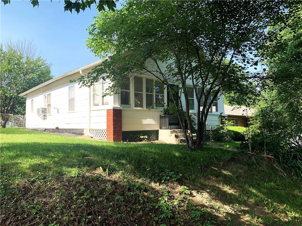 3329 Duncan StreetSt Joseph,&nbsp;MO&nbsp;64507