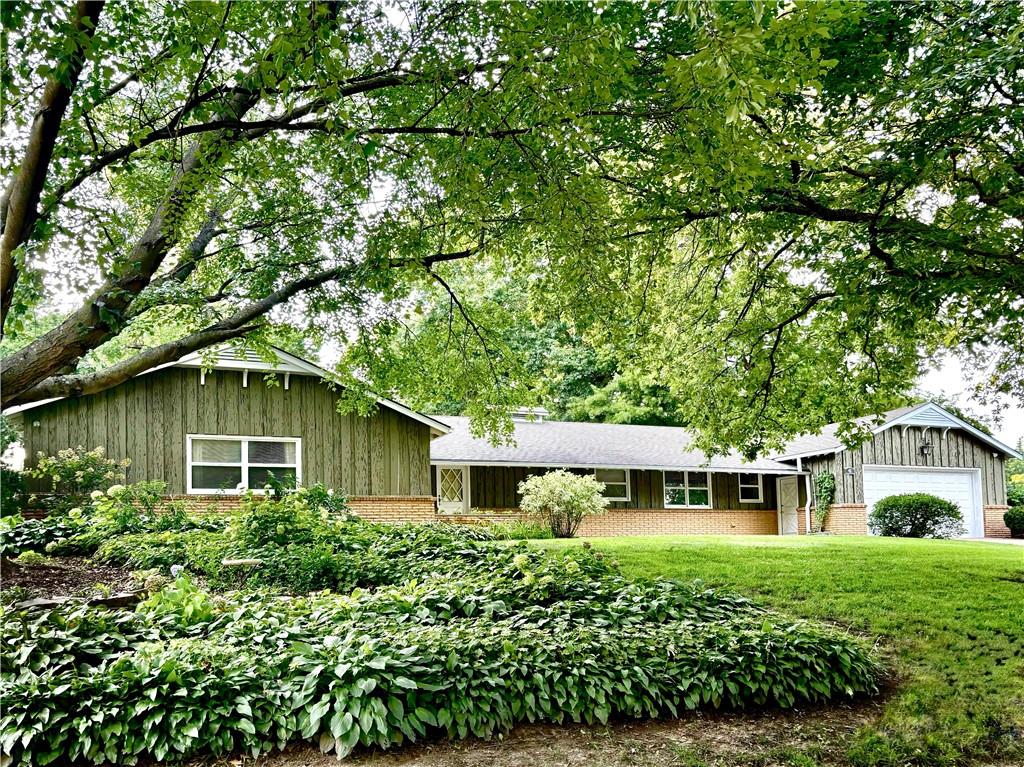 41 Stonecrest DriveSt Joseph, MO 64506