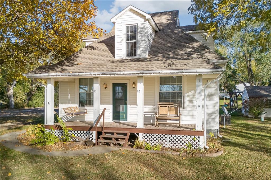 607 Saint Joseph BoulevardBolckow, MO 64427