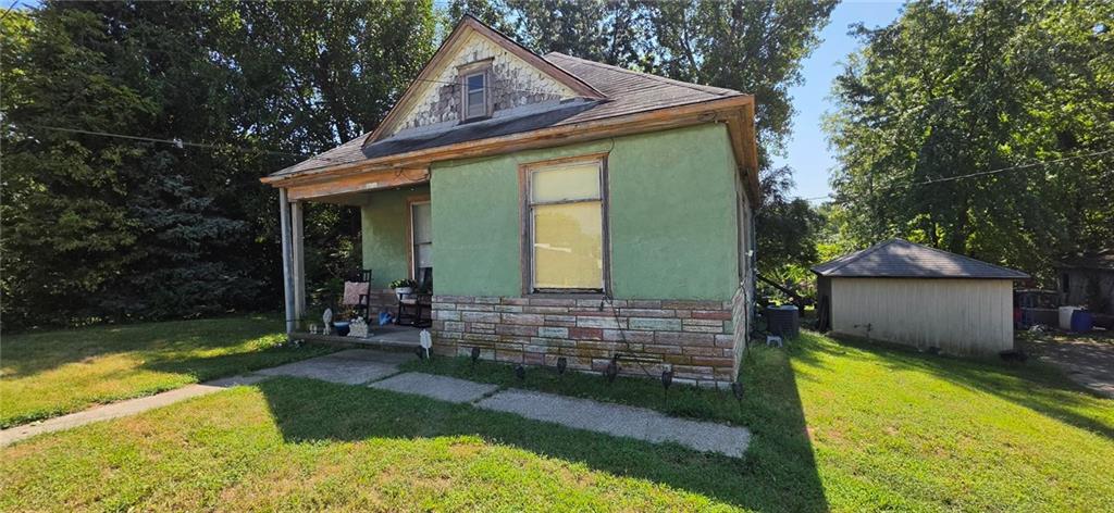 2718 Pear StreetSt Joseph,&nbsp;MO&nbsp;64503