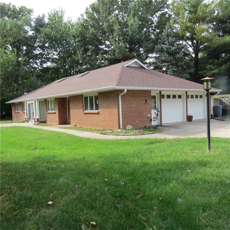 `1213 N Summers StreetStanberry, MO 64489