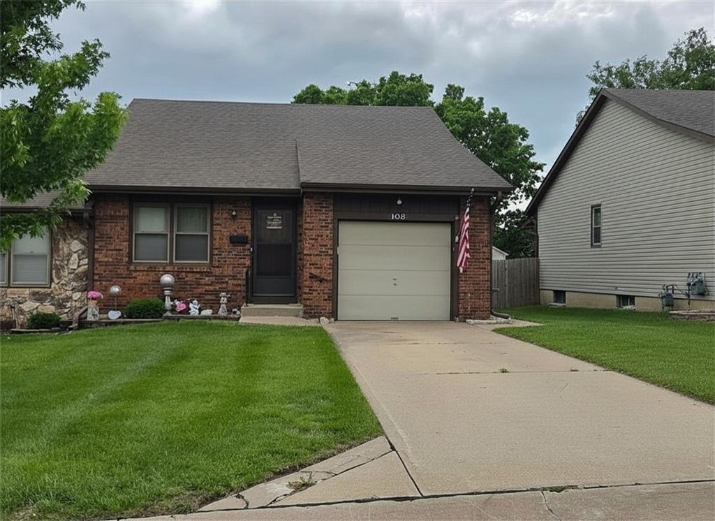108 S Ryans Way N/ASt Joseph,&nbsp;MO&nbsp;64506