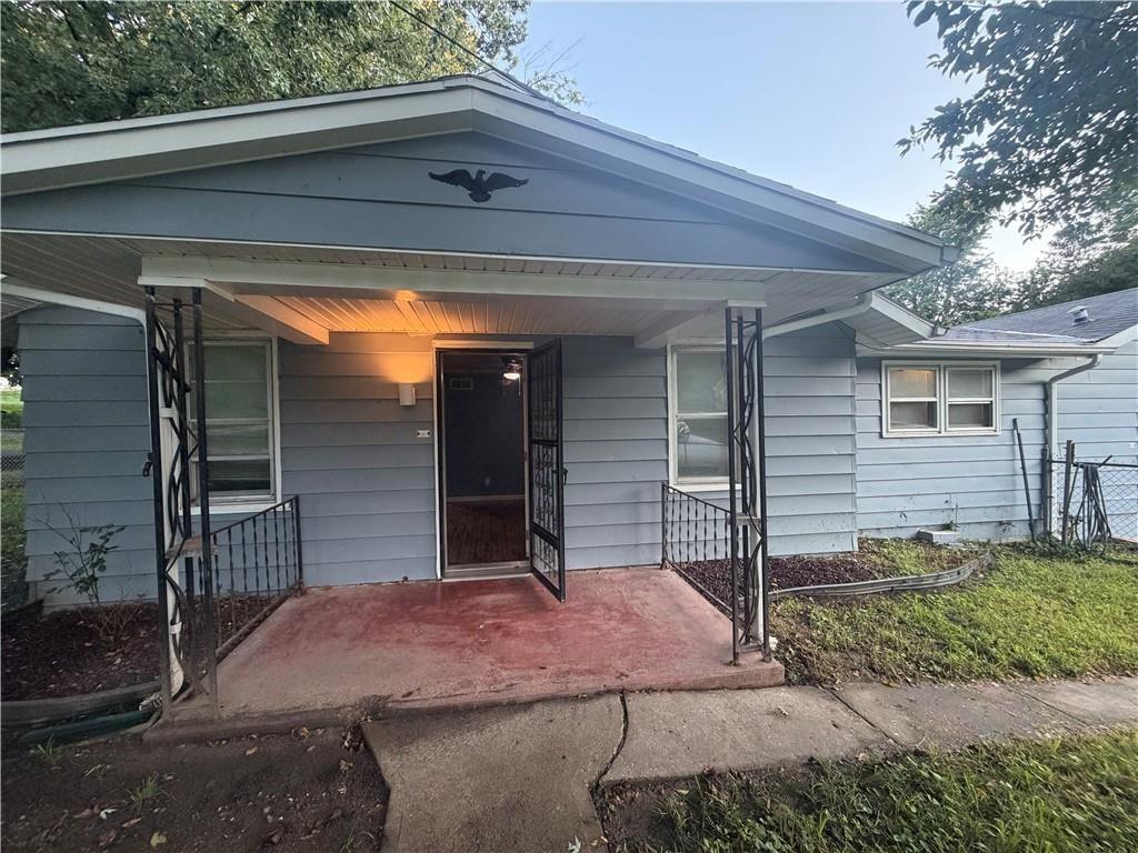1516 E Highland AvenueSt Joseph,&nbsp;MO&nbsp;64505