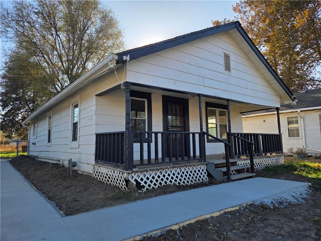 1006 W Cliff StreetSt Joseph,&nbsp;MO&nbsp;64504