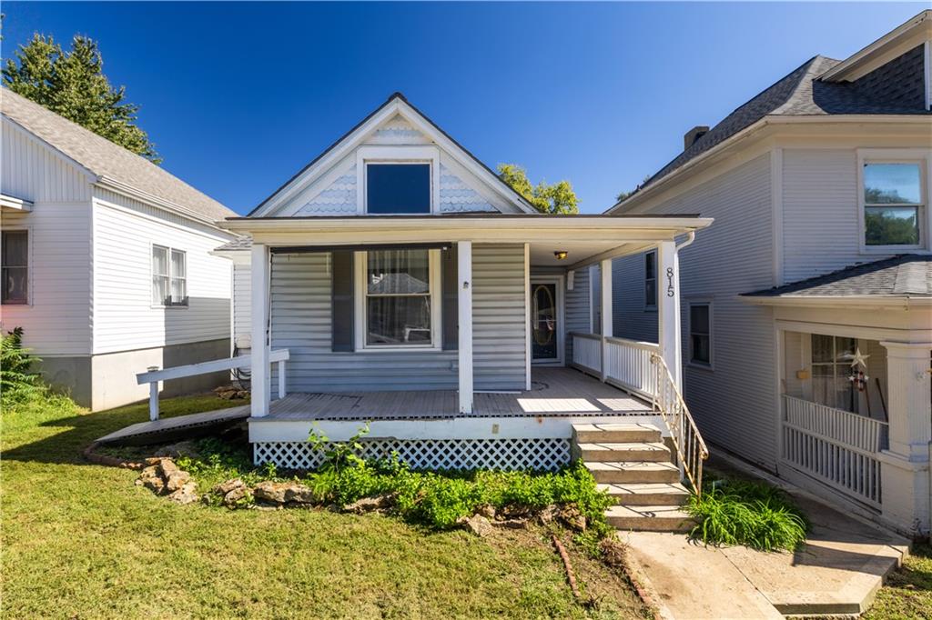  815 S 16th StreetSt Joseph,&nbsp;MO&nbsp;64501