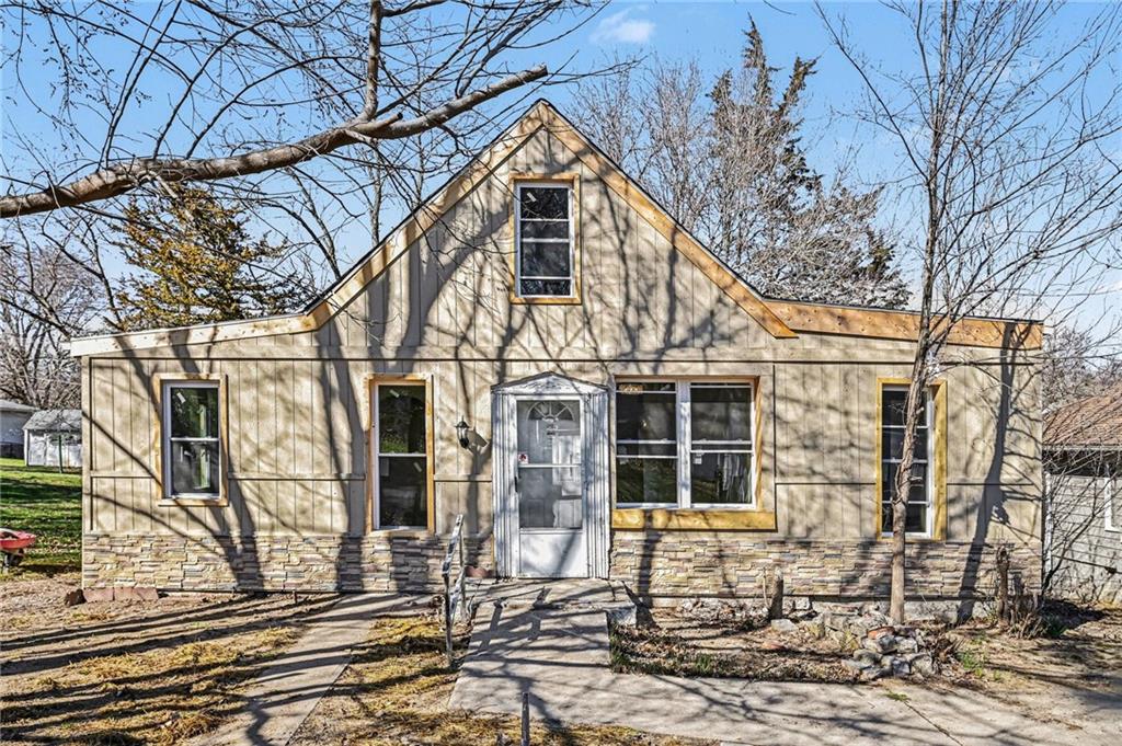 1613 Clifford StreetSt Joseph,&nbsp;MO&nbsp;64505