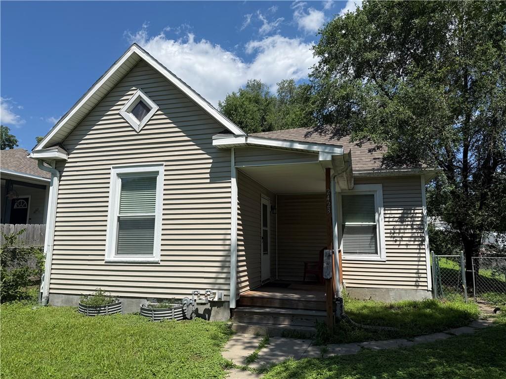 2423 S 17th StreetSt Joseph, MO 64503