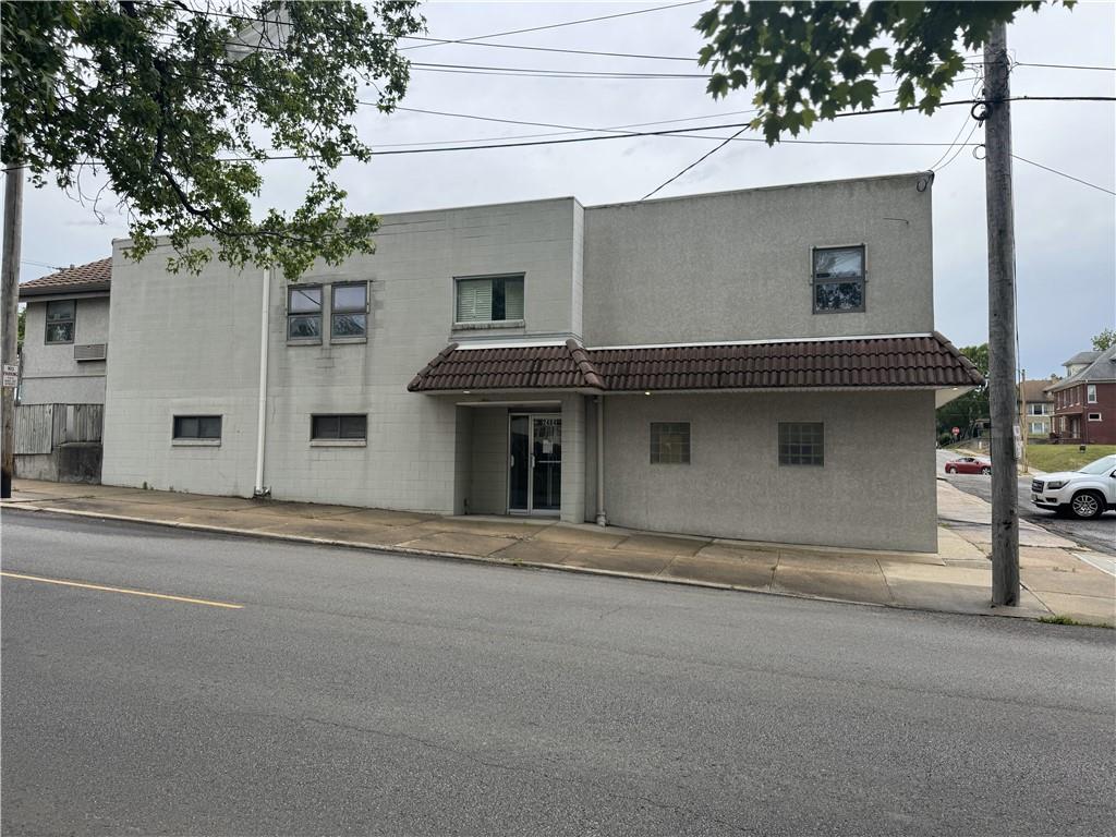 2401 Frederick AvenueSt Joseph, MO 64506