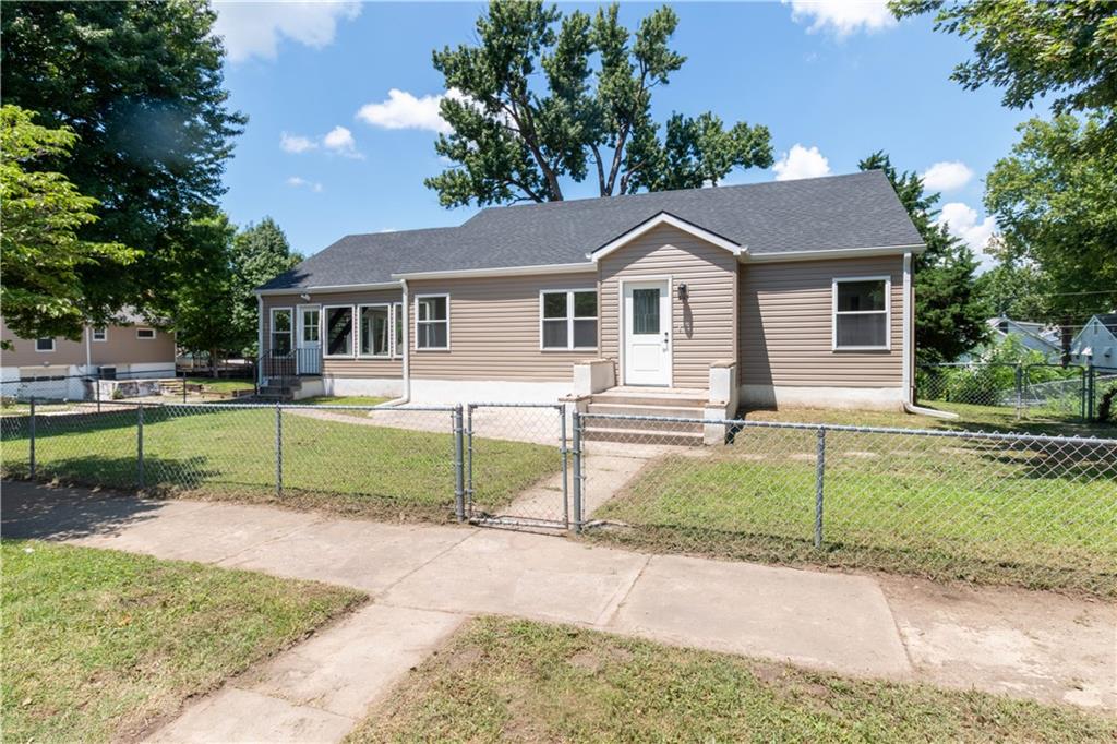 2407 Penn StreetSt Joseph,&nbsp;MO&nbsp;64507