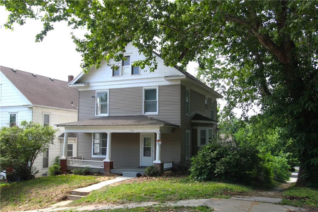 702 McDonald StreetSt Joseph,&nbsp;MO&nbsp;64505