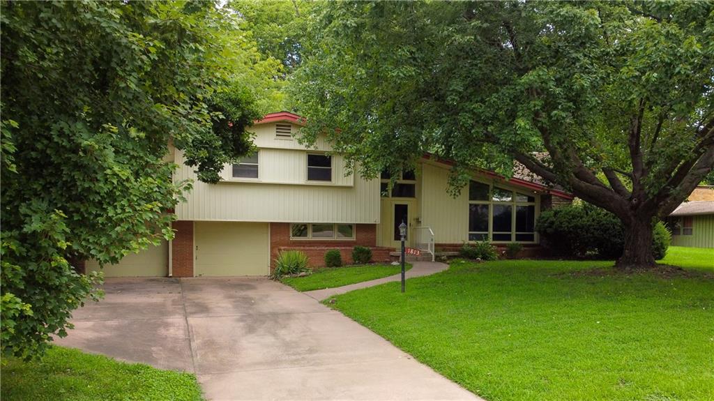 1813 Lovers Lane Heights N/ASt Joseph,&nbsp;MO&nbsp;64505