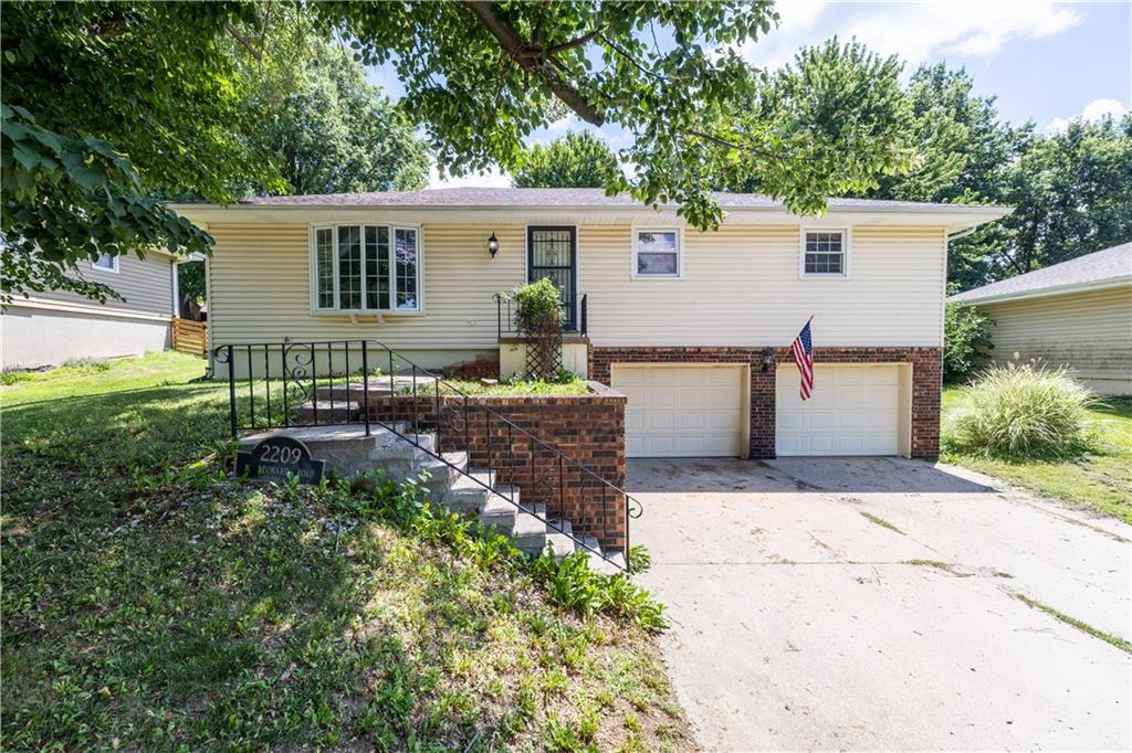 2209 N Leonard RoadSt Joseph,&nbsp;MO&nbsp;64506