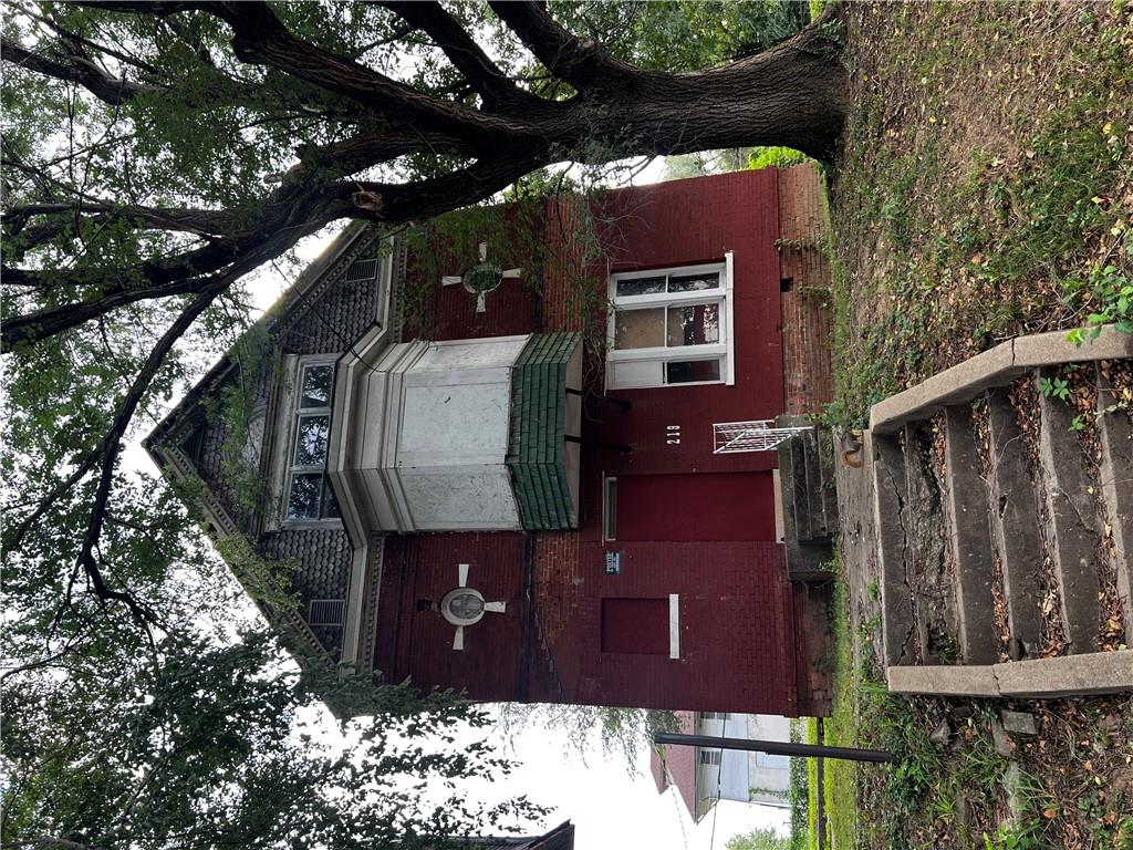 203 S 15th StreetSt Joseph,&nbsp;MO&nbsp;64051