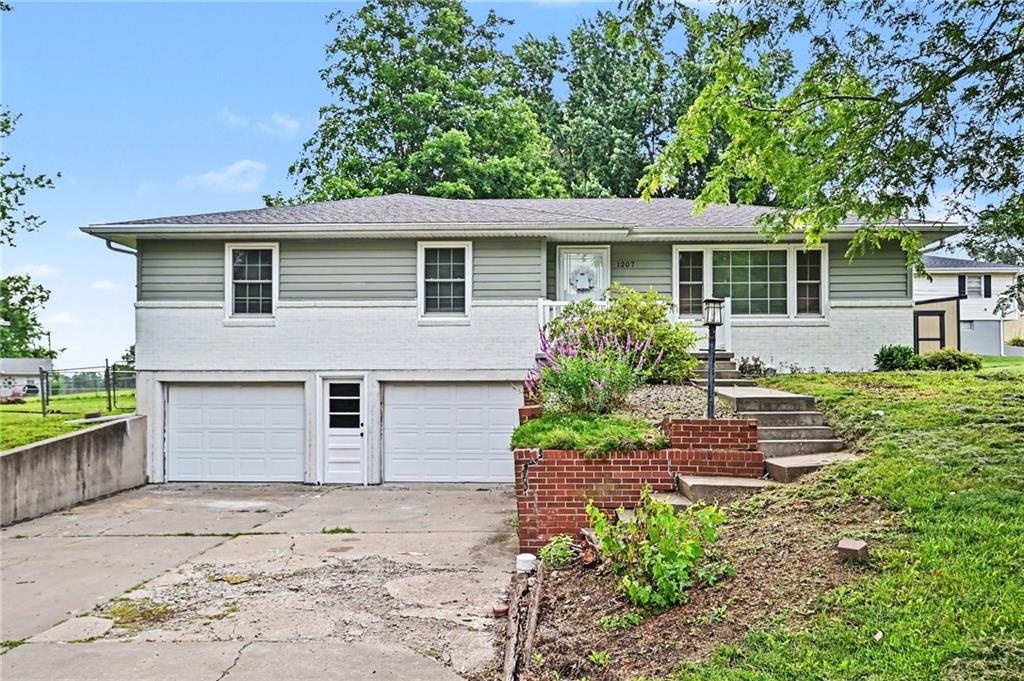 1207 Safari DriveSt Joseph,&nbsp;MO&nbsp;64506