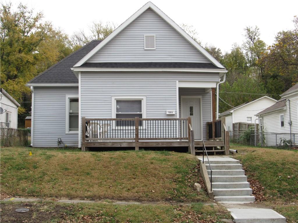 2003 S 17 StreetSt Joseph, MO 64503