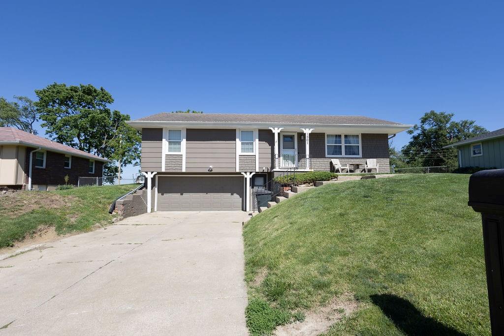 1501 Tamara DriveSt Joseph,&nbsp;MO&nbsp;64506