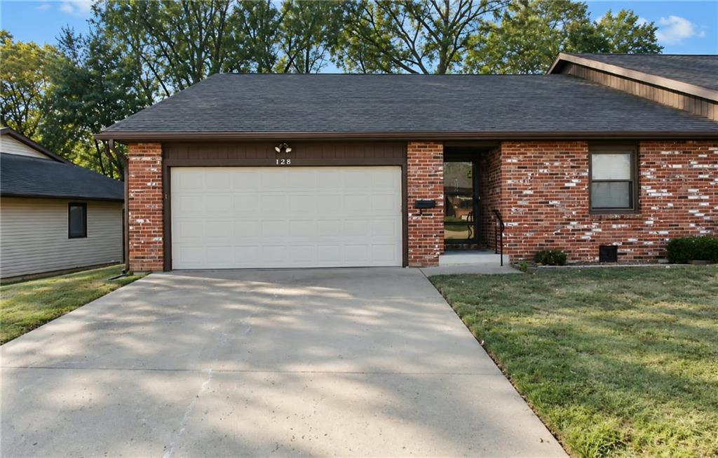 128 S Ryans N/ASt Joseph,&nbsp;MO&nbsp;64506