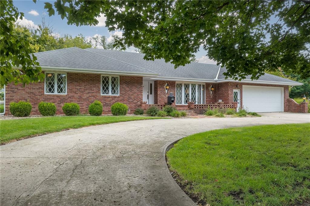 700 N Alanthus AvenueStanberry,&nbsp;MO&nbsp;64489