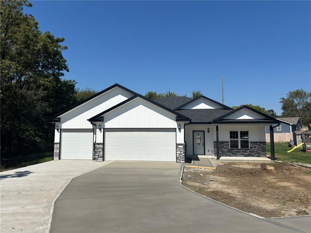 105 W Fawn DriveSavannah,&nbsp;MO&nbsp;64485