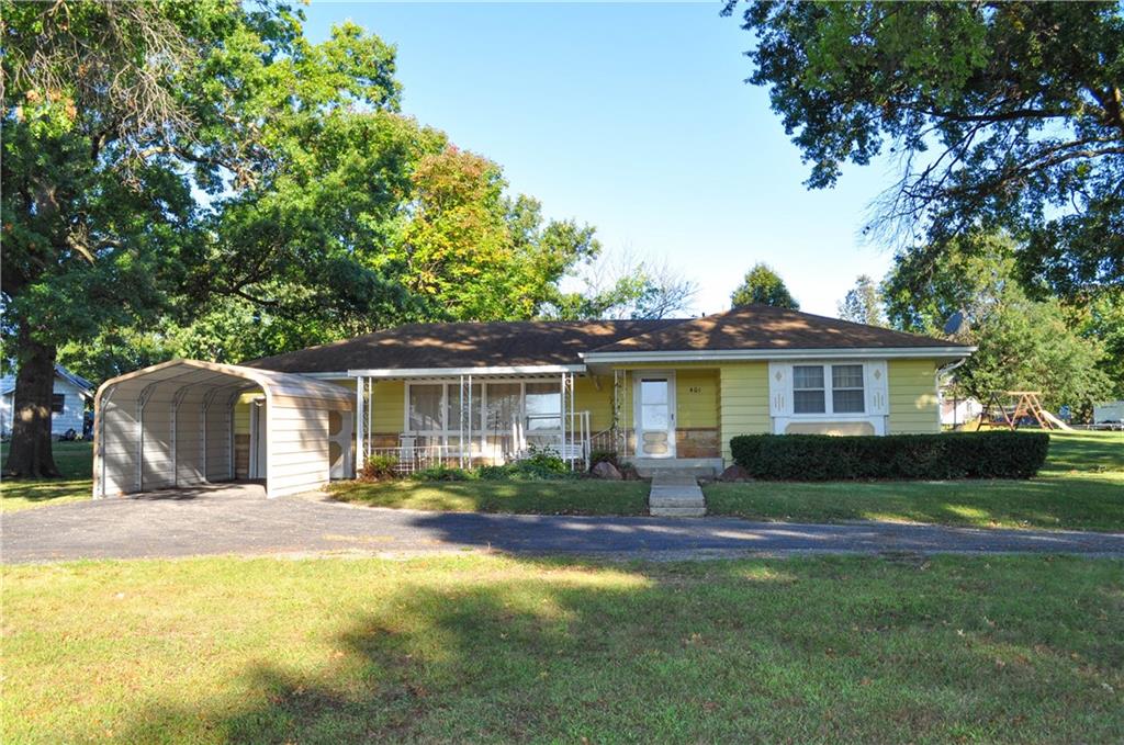 401 N Oak StreetStanberry, MO 64489