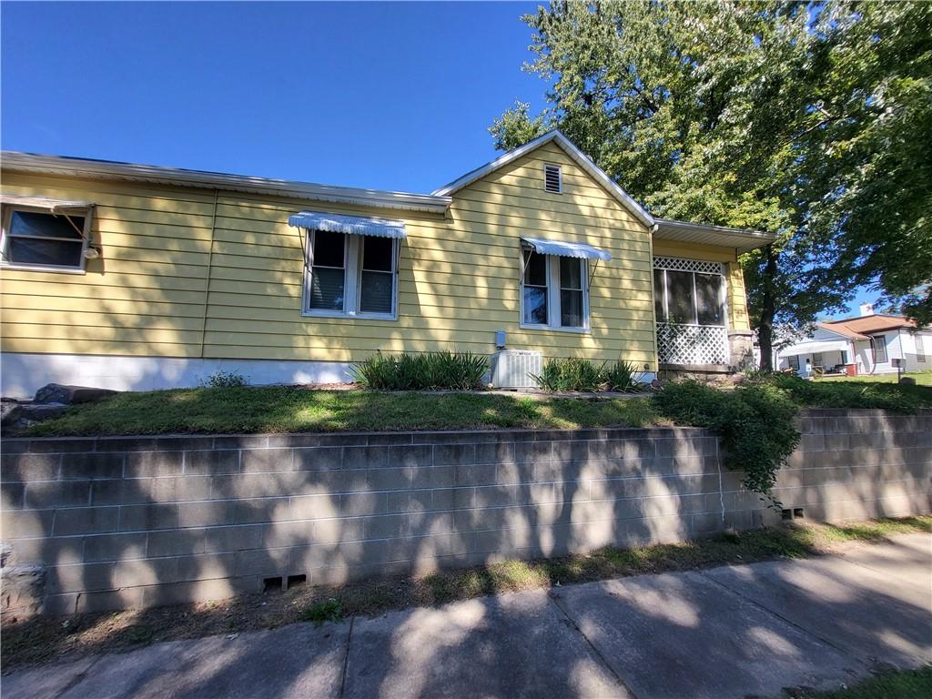 2002 N 3rd StreetSt Joseph,&nbsp;MO&nbsp;64505